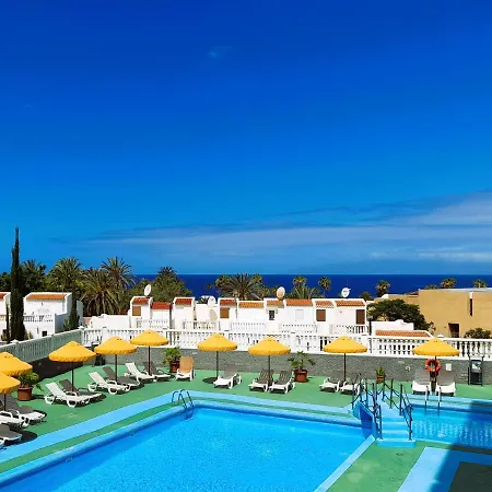 Cozy Studio, Wifi Free Pool View Playa de las Americas (Tenerife)