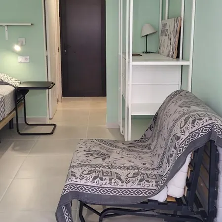 Cozy Studio, Wifi Free Pool View Feriehus Playa de las Américas