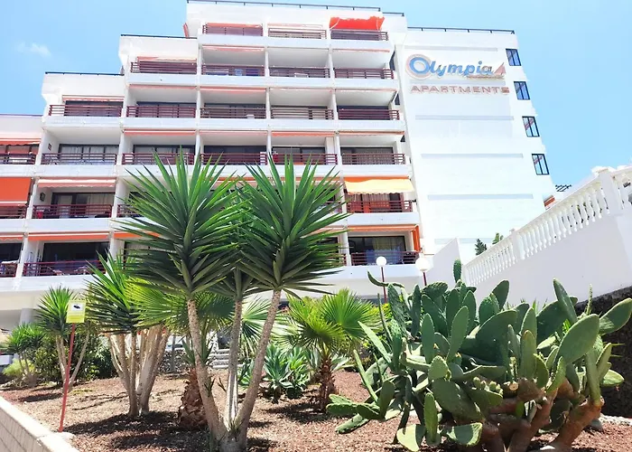 Cozy Studio, Wifi Free Pool View 펜션