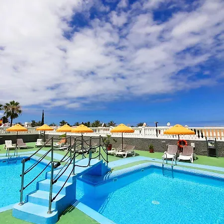 Cozy Studio, Wifi Free Pool View Playa de las Américas
