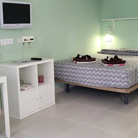 Сasa de vacaciones Cozy Studio, Wifi Free Pool View *