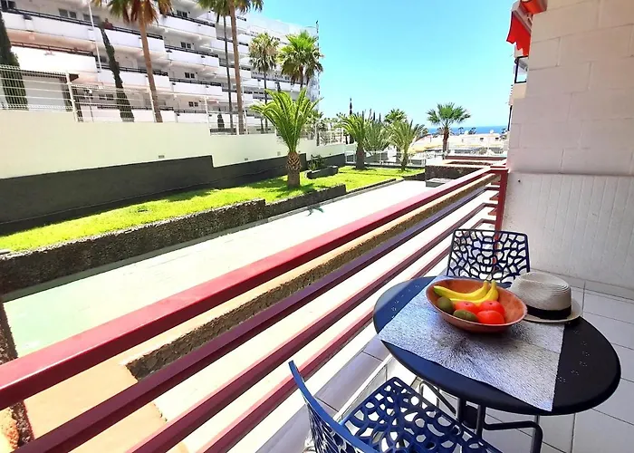 Cozy Studio, Wifi Free Pool View Nyaraló