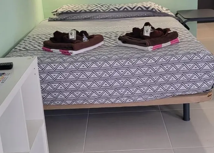 Cozy Studio, Wifi Free Pool View *